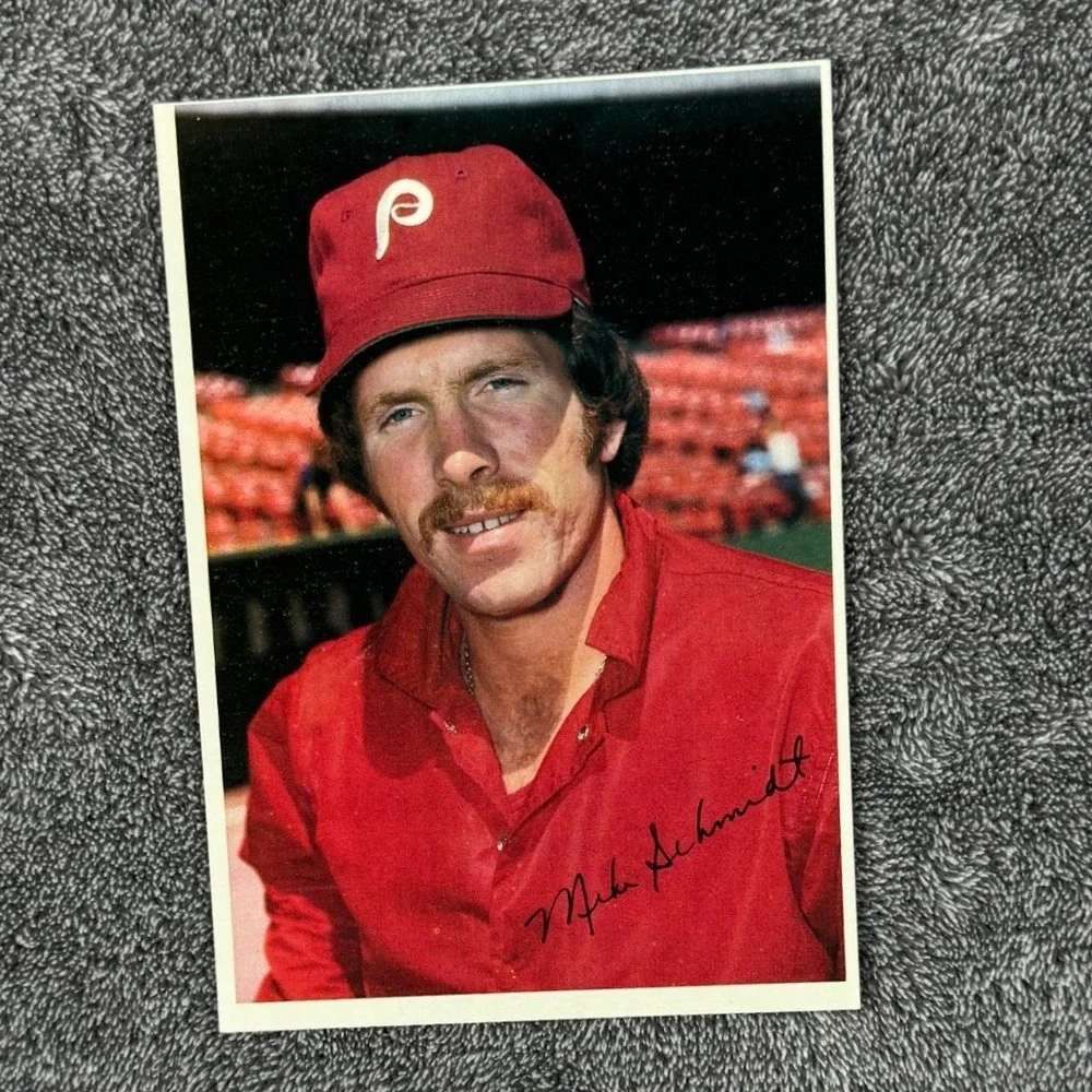 1980 Topps Mike Schmidt Philadelphia Phillies Card 2 of 60 5x7 Postcard Vintage - Picture 1 of 4